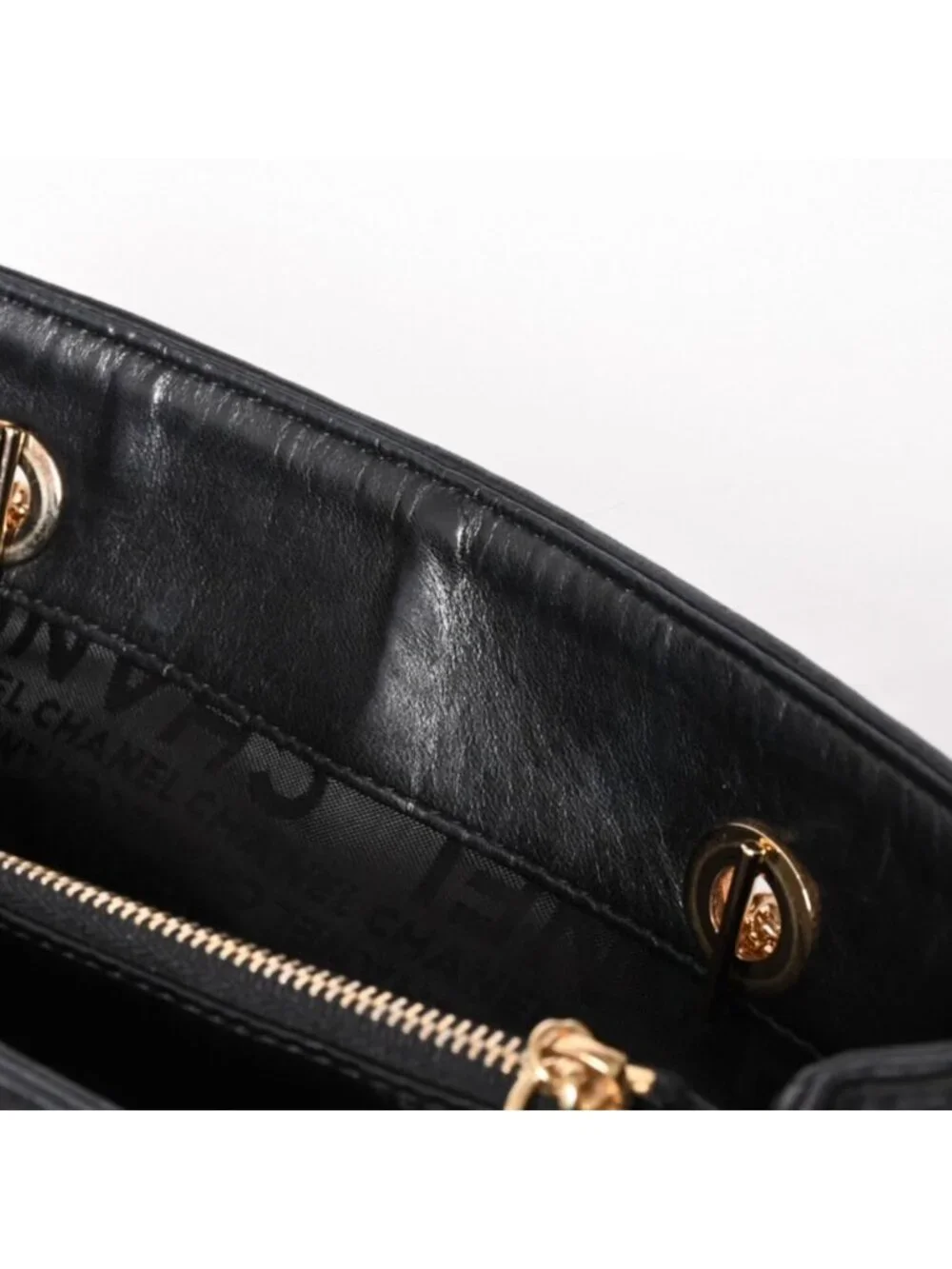 Chanel Icon Chain Bag CC Logo Wool Leather Multicolor Gold